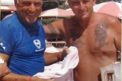 parrotheadRED_jimmyinHAWAII