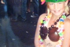 parrotheadredsDAUGHTERhailee