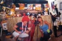 parrotheadredinsandiego2