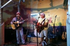 26260_381664554395_153130659395_3519596_1016672_n