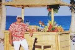 Havana_Island_Bamboo_Bar_Sams_Club