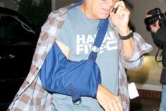 Ã¥Â©NATIONAL PHOTO GROUPJimmy Buffett sports a _HAWAII FIVE_O_ tee shirt while arriving back in California with a broken arm from his recent fall at a concert at the Hordern Pavilion in Sydney while on tour in Australia.Job ID_ 013111J23EXCLUSIVE Jan. 31st_ 2011 Santa Monica_ CANPG.com