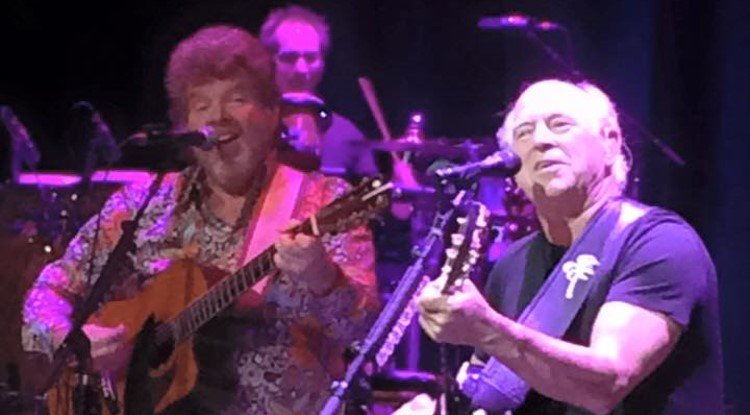 Buffett performs at the Bal Masque in New Orleans